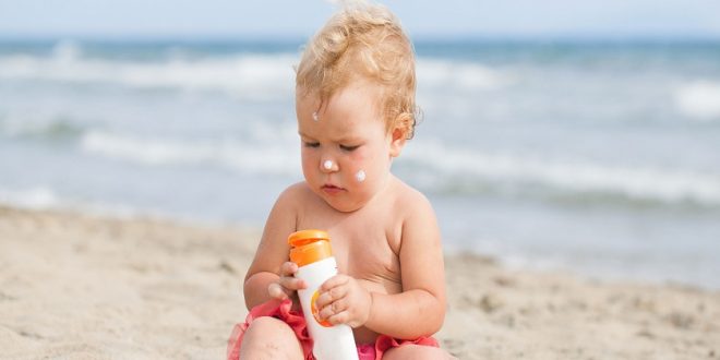 قبل از انتخاب ضد آفتاب کودکان 10 نکته مهم که باید بدانید!